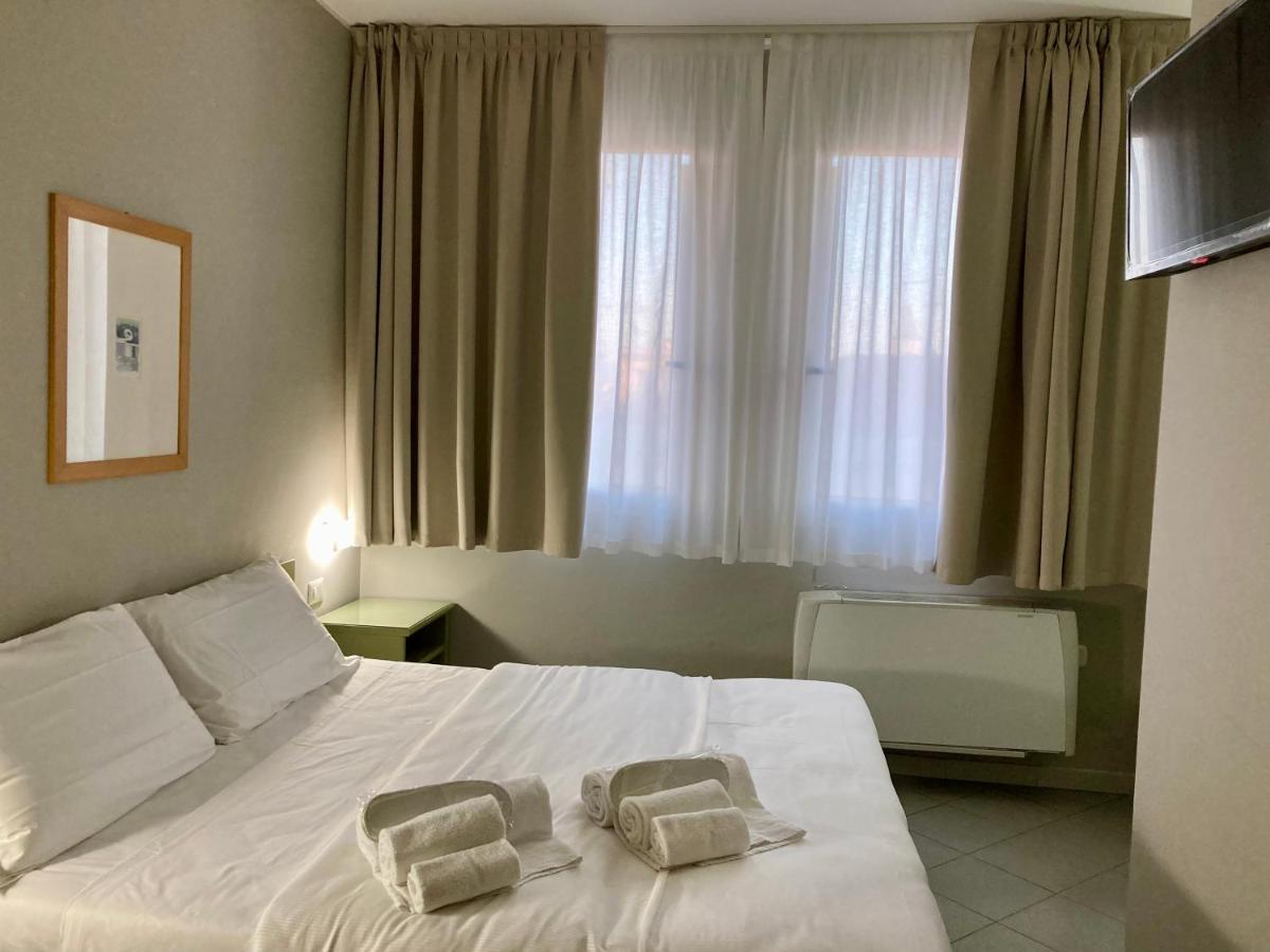 Hotel Primo 比森齐奥营 外观 照片