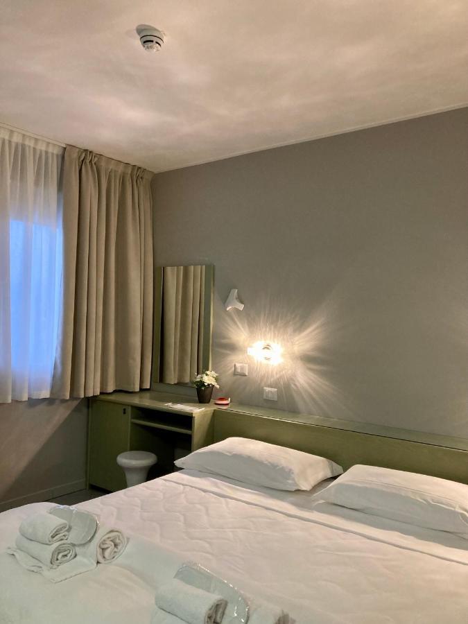 Hotel Primo 比森齐奥营 外观 照片
