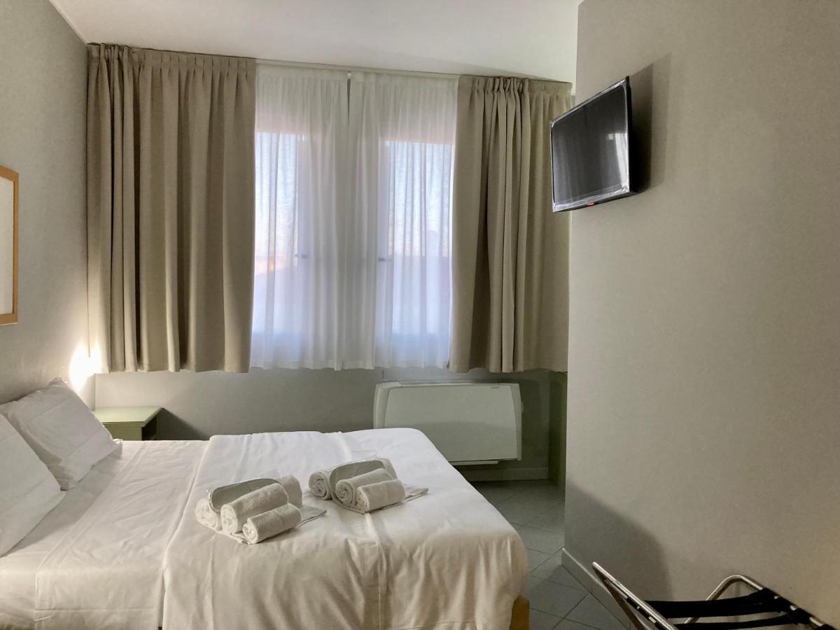 Hotel Primo 比森齐奥营 外观 照片