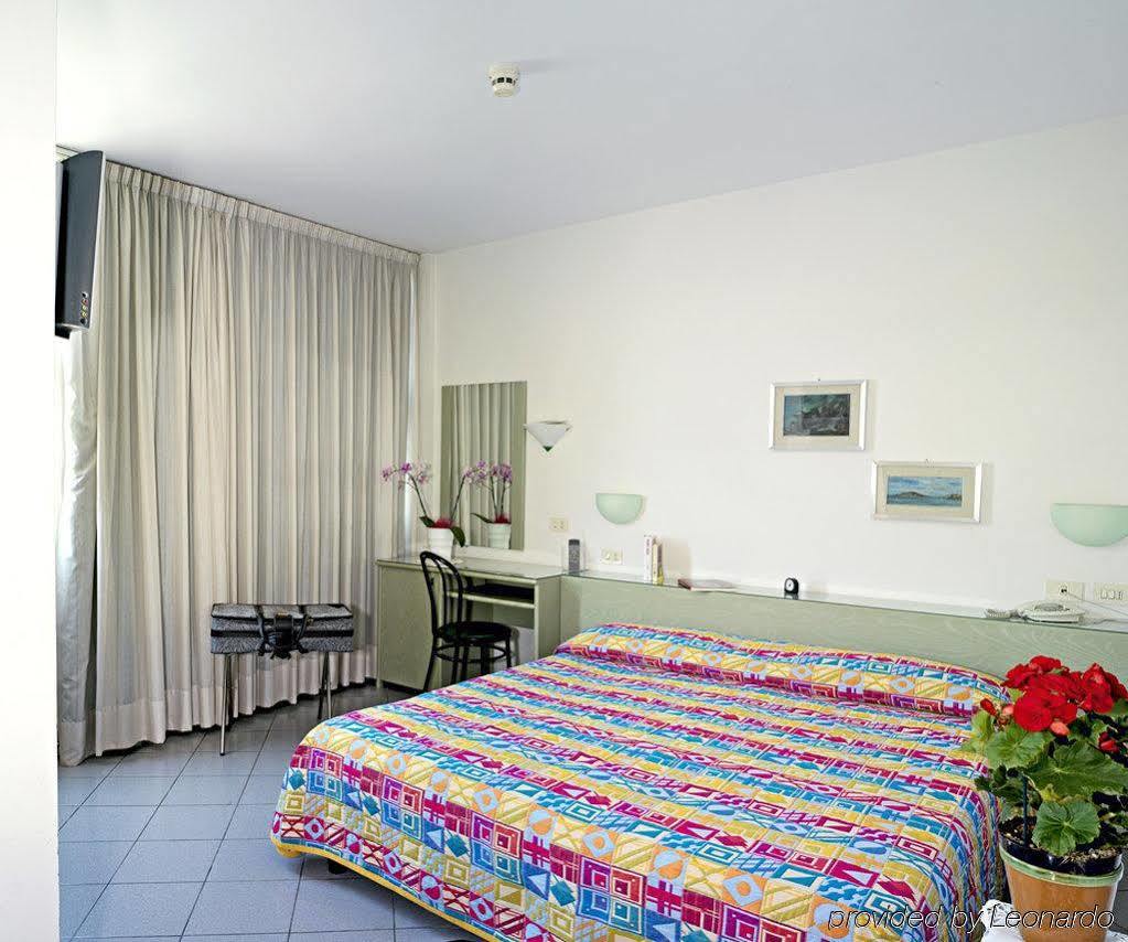 Hotel Primo 比森齐奥营 外观 照片